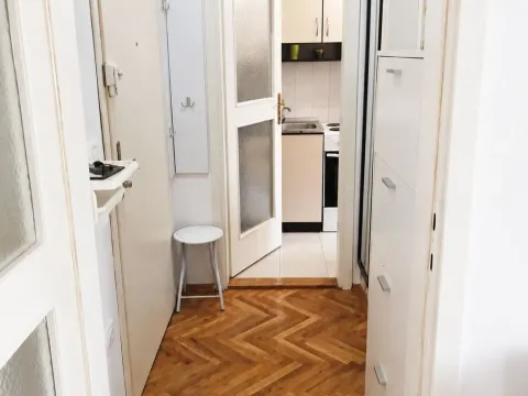 Sale, one bedroom apartment, 38m², Novo naselje, Novi Sad - image 8