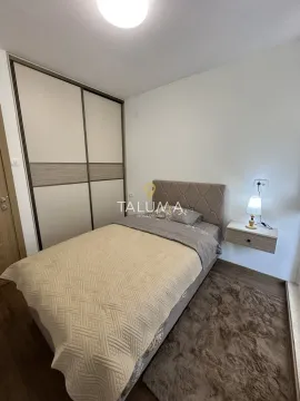 Rent, three bedroom apartment, 100m², City Kvart, Podgorica - image 9
