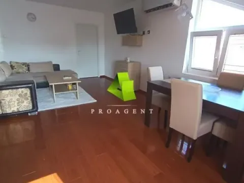 Rent, one bedroom apartment, 50m², Medijana, Niš - image 2
