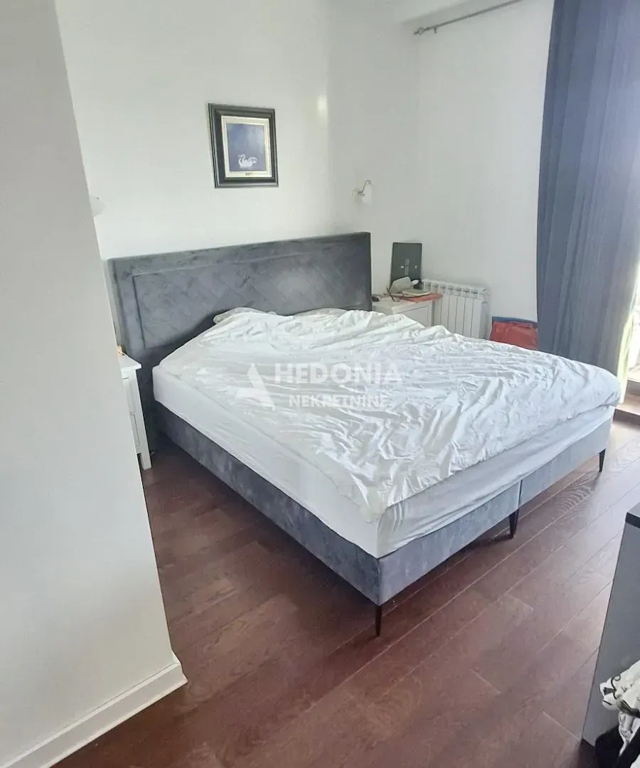 Rent, four bedroom apartment, 88m², Novi Beograd Sve Podlokacije, Beograd