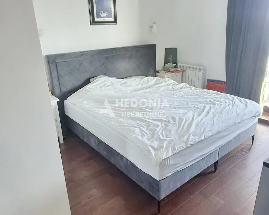 Rent, four bedroom apartment, 88m², Novi Beograd Sve Podlokacije, Beograd