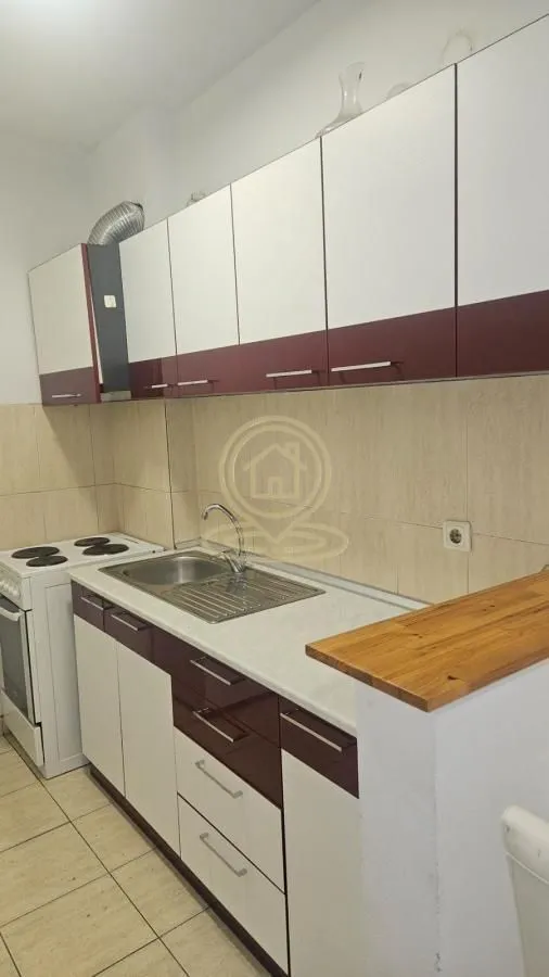 Izdavanje, jednosoban stan, 33m², Grbavica, Novi Sad Sve Podlokacije