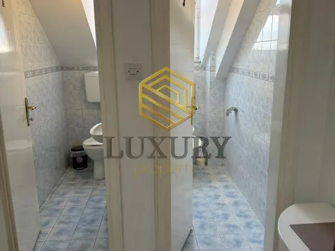 Rent, office space, 130m², Centar, Podgorica - image 2