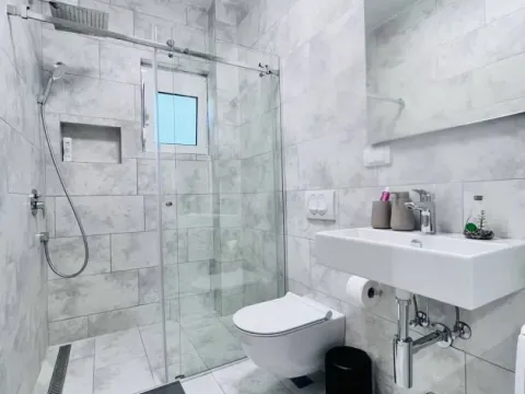 Sale, two bedroom apartment, 55m², Mažina, Tivat - image 10