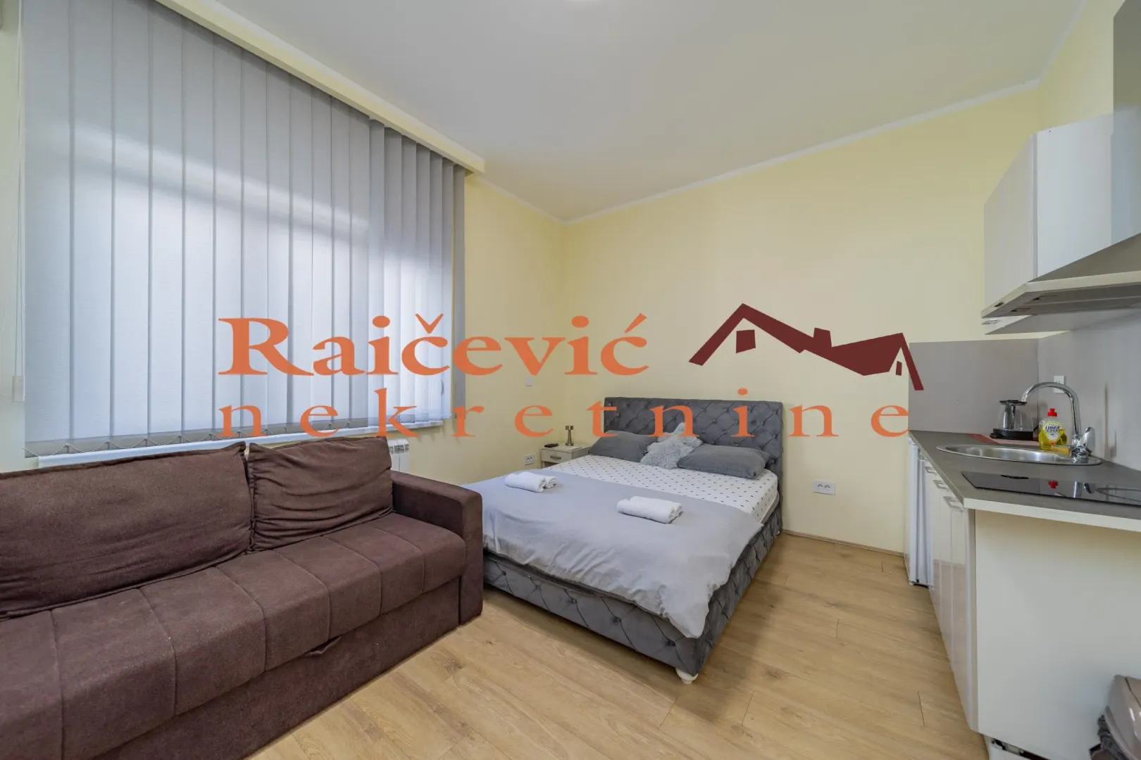 Prodaja, stan, 211m², Savski Venac, Beograd