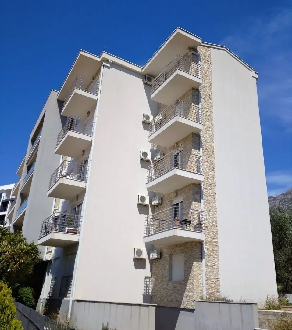 Sale, two bedroom apartment, 78m², Bečići, Budva
