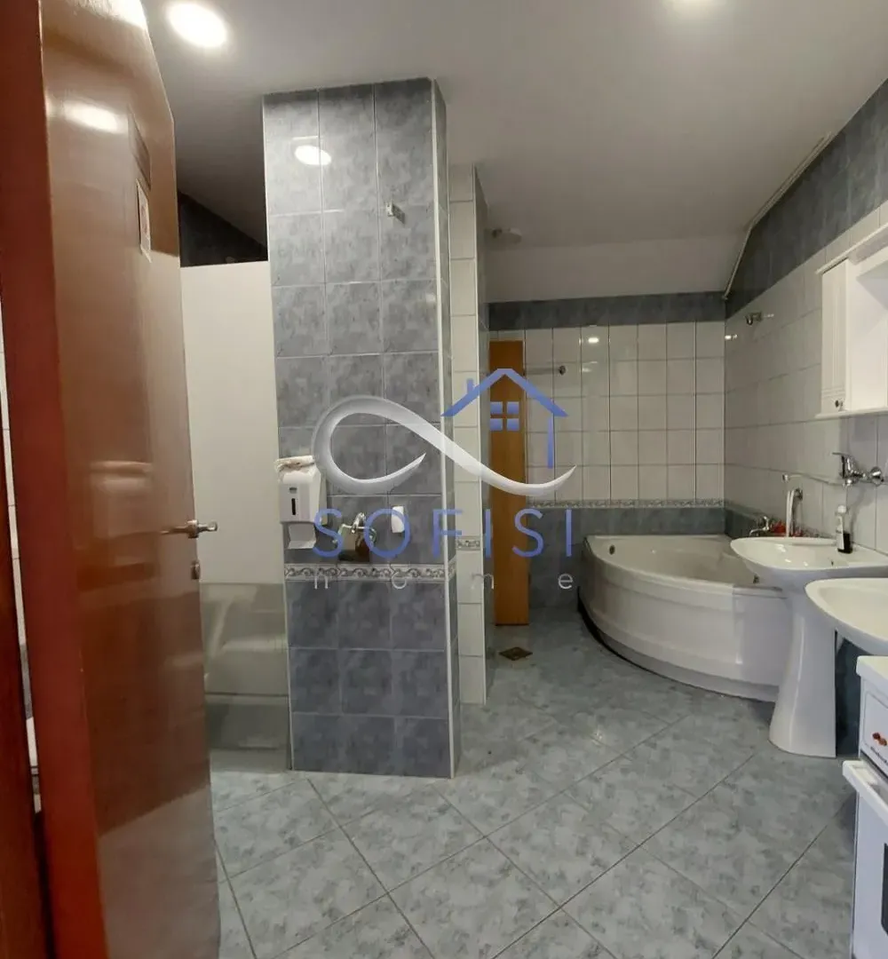 Rent, office space, 216m², Centar, Novi Sad