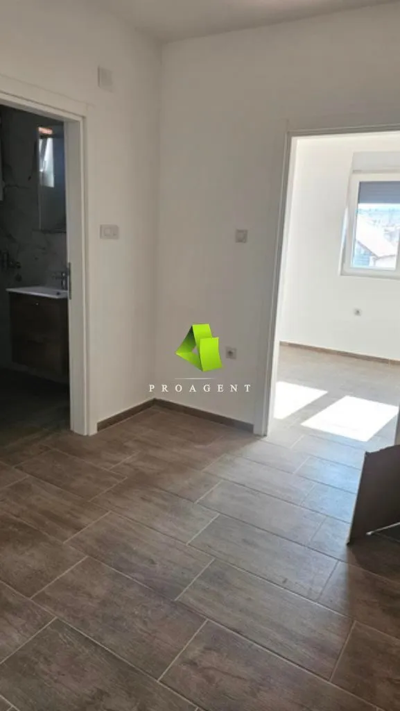 Sale, three bedroom apartment, 175m², Pantelej, Niš