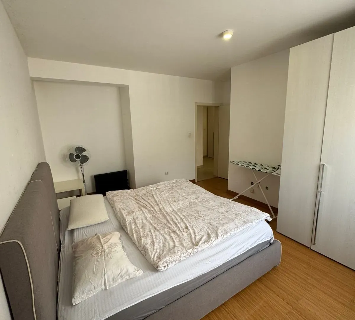 Rent, one bedroom apartment, 38m², Budva okolina, Budva