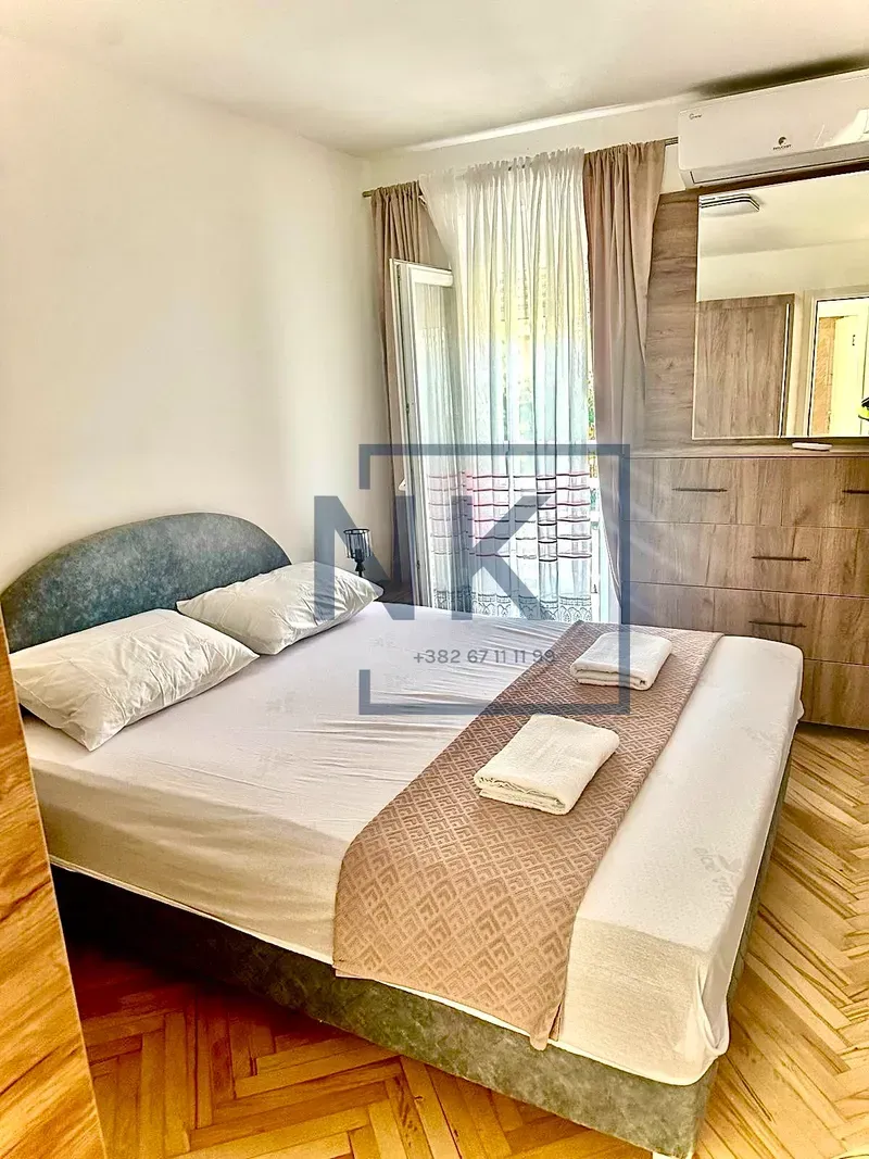 Rent, two bedroom apartment, 120m², Stari Aerodrom, Podgorica