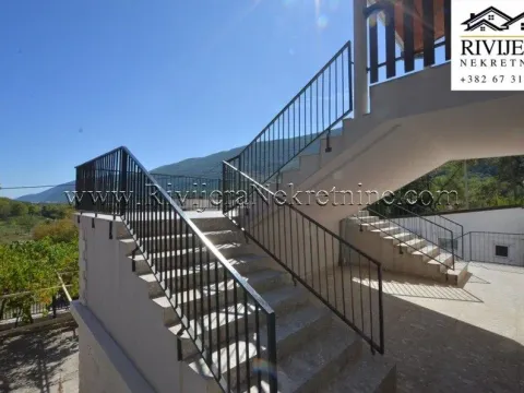 Prodaja, kuća, 237m², Sutorina, Herceg Novi - image 9