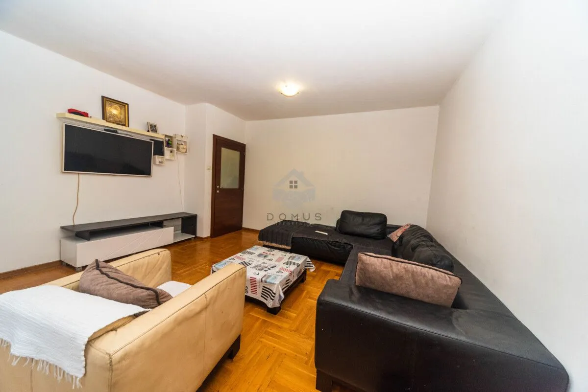 Prodaja, dvosoban stan, 73m², Dalmatinska ulica, Podgorica