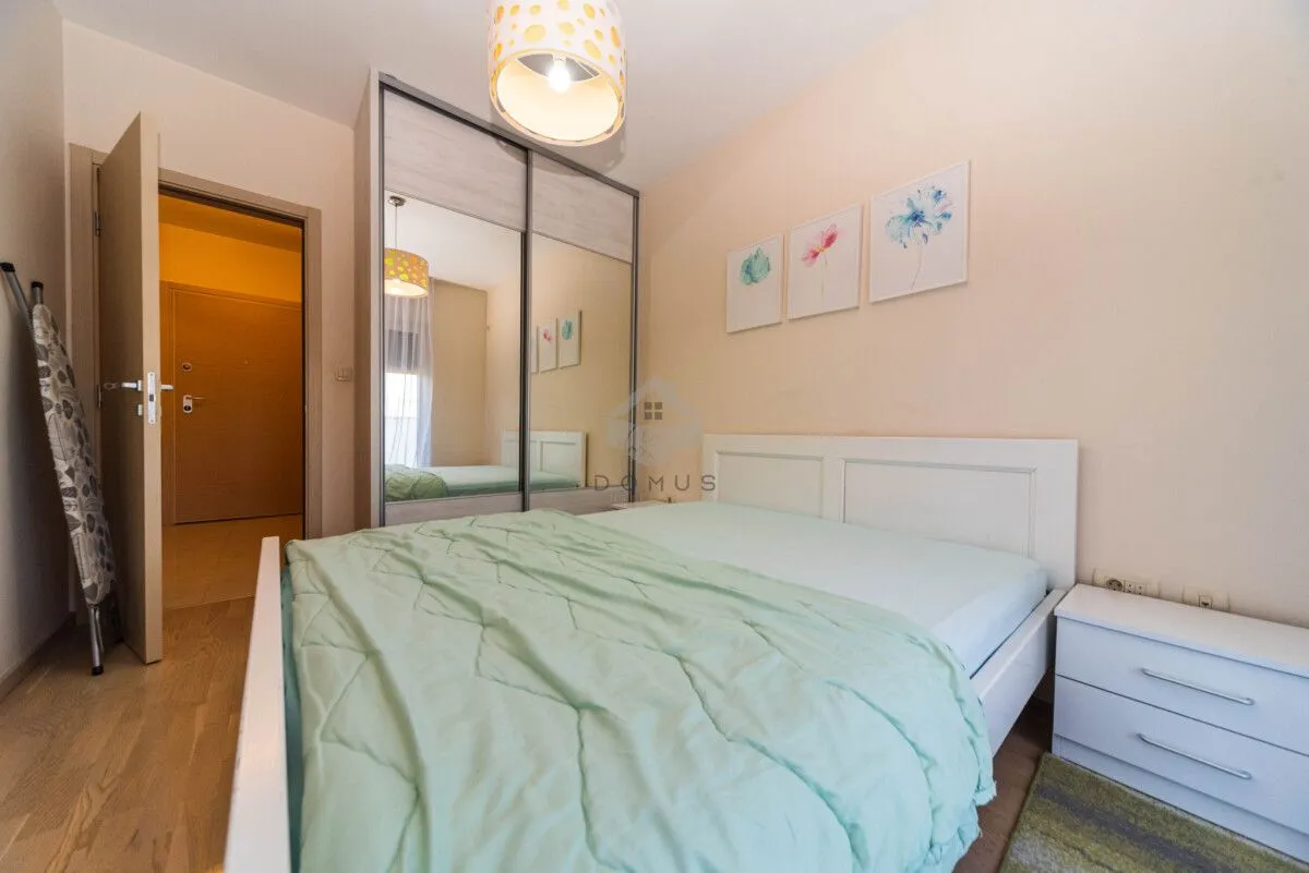 Izdavanje, jednosoban stan, 49m², City Kvart, Podgorica