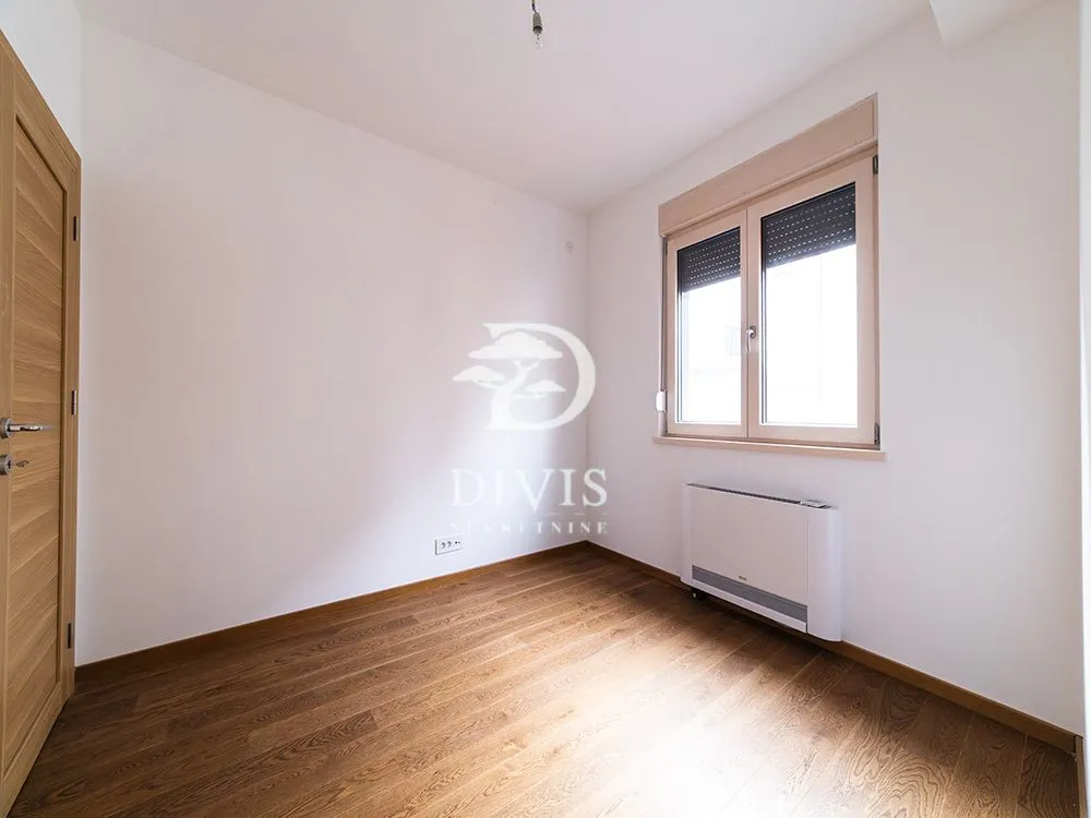 Sale, four bedroom apartment, 71m², Vračar Hram, Vračar Sve Podlokacije