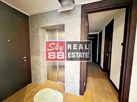 Izdavanje, četvorosoban stan, 129m², Neimar, Vračar Sve Podlokacije - image 2