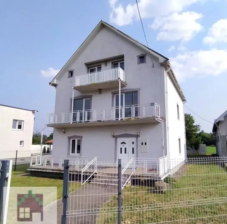 Prodaja, kuća, 287m², Obrenovac, Beograd
