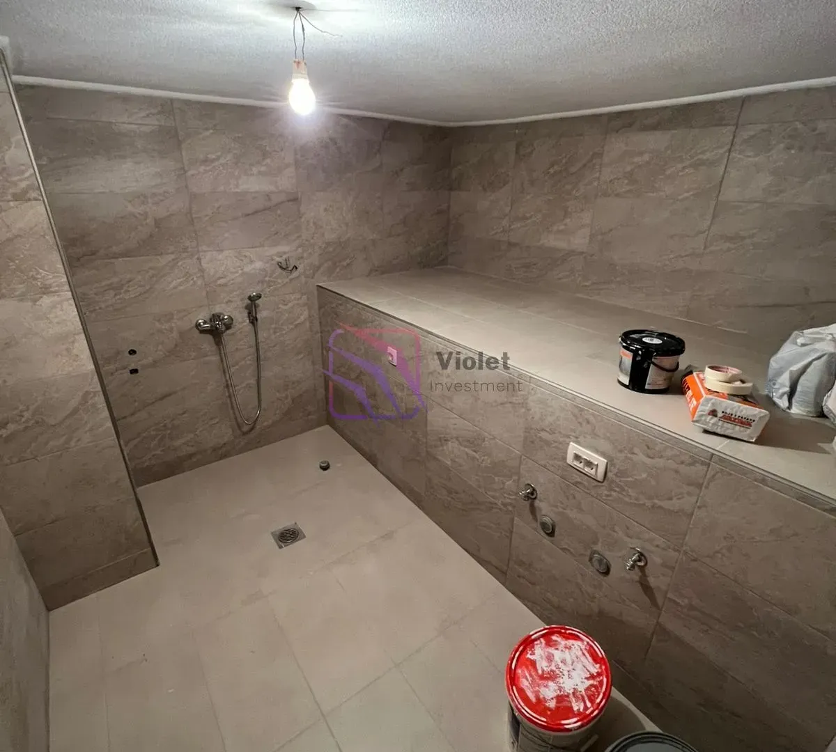 Prodaja, kuća, 400m², Gorica C, Podgorica