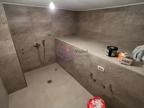 Prodaja, kuća, 400m², Gorica C, Podgorica - image 3