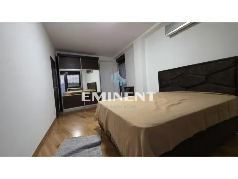 Rent, three bedroom apartment, 111m², Neimar, Vračar Sve Podlokacije - image 10