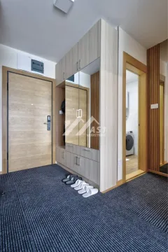 Izdavanje, dvosoban stan, 45m², Centar, Novi Sad - image 4