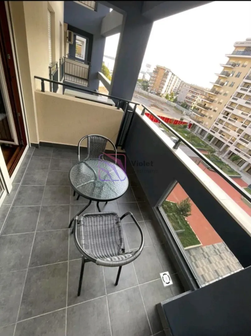 Izdavanje, dvosoban stan, 69m², Master Kvart, Podgorica