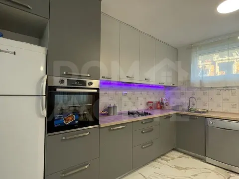 Rent, two bedroom apartment, 70m², Gradiošnica, Tivat - image 7