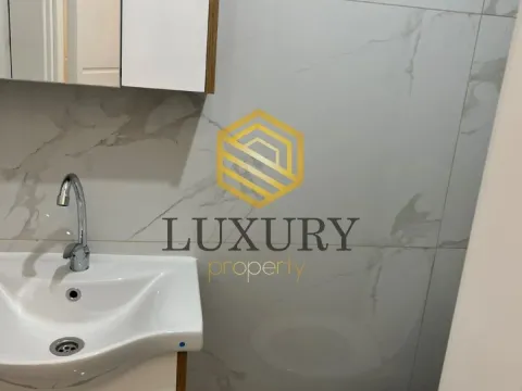 Rent, two bedroom apartment, 76m², Central Point, Podgorica - image 13