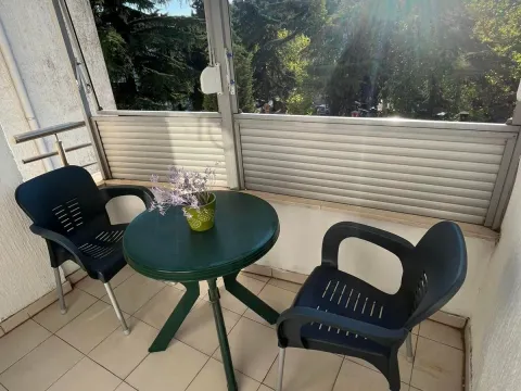 Izdavanje, jednosoban stan, 40m², Pobrežje, Podgorica - image 3
