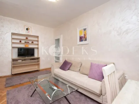 Rent, one bedroom apartment, 37m², Centar, Podgorica - image 14