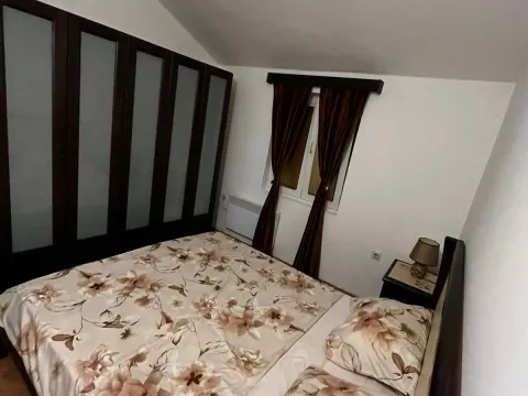 Izdavanje, trosoban stan, 84m², Mažina, Tivat - image 6