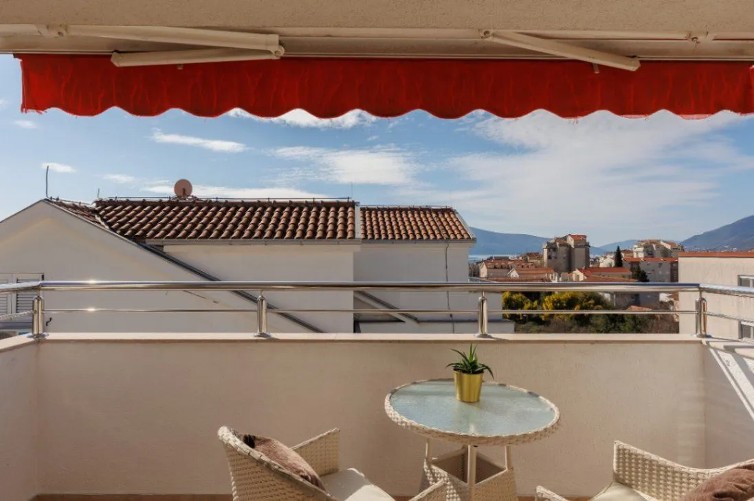 Sale, two bedroom apartment, 62m², Seljanovo, Tivat