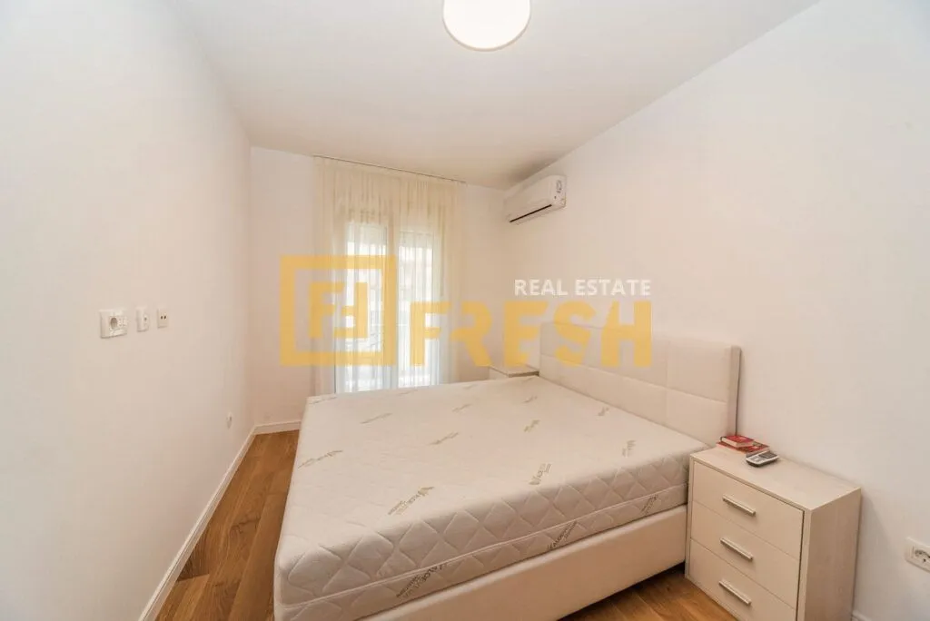 Izdavanje, dvosoban stan, 70m², City Kvart, Podgorica