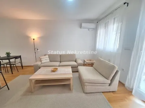 Izdavanje, dvosoban stan, 46m², Centar, Novi Sad - image 11