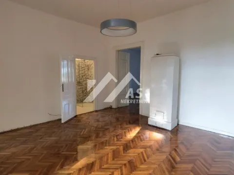 Izdavanje, četvorosoban stan, 136m², Kej, Novi Sad Sve Podlokacije - image 5