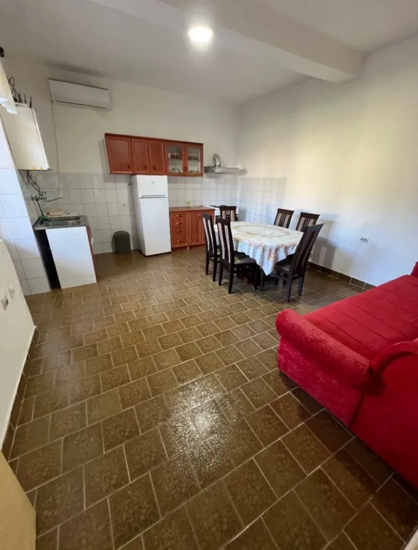 Rent, one bedroom apartment, 45m², Ilino, Bar