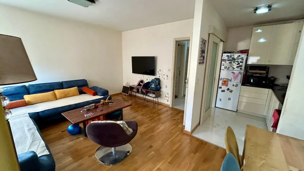 Prodaja, dvosoban stan, 61m², Zagorič, Podgorica