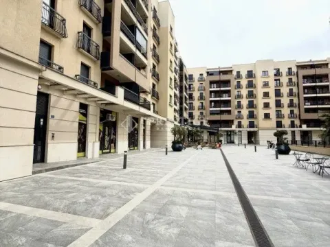 Rent, one bedroom apartment, 50m², Ljubović, Podgorica - image 13