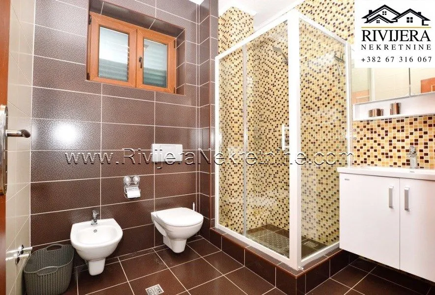 Prodaja, kuća, 223m², Žvinje, Herceg Novi