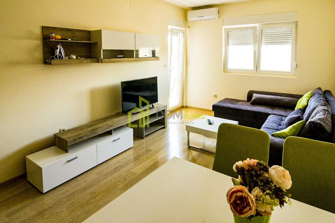 Izdavanje, jednosoban stan, 48m², City Kvart, Podgorica