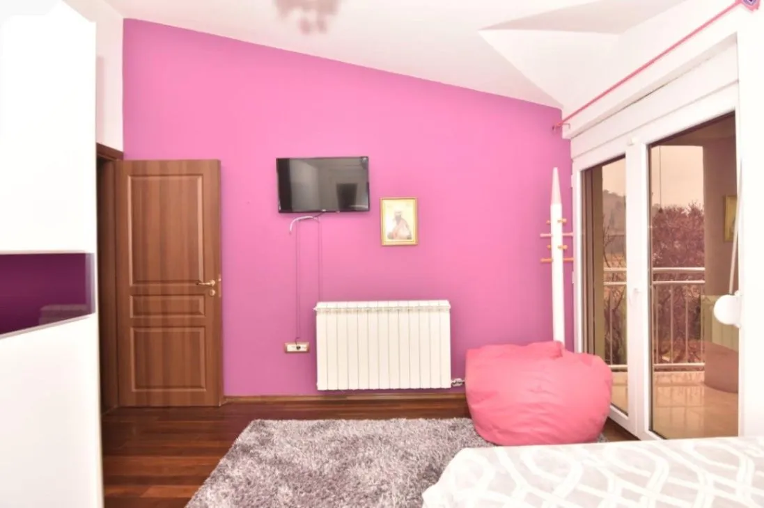 Prodaja, kuća, 175m², Podgorica, Crna Gora