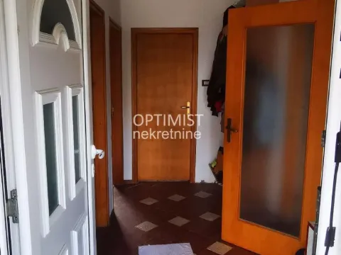 Prodaja, kuća, 108m², Borča 1, Borča Sve Podlokacije - image 8