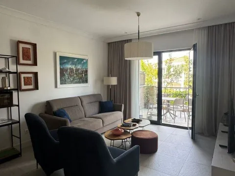 Rent, one bedroom apartment, 60m², Luštica Bay, Tivat - image 2