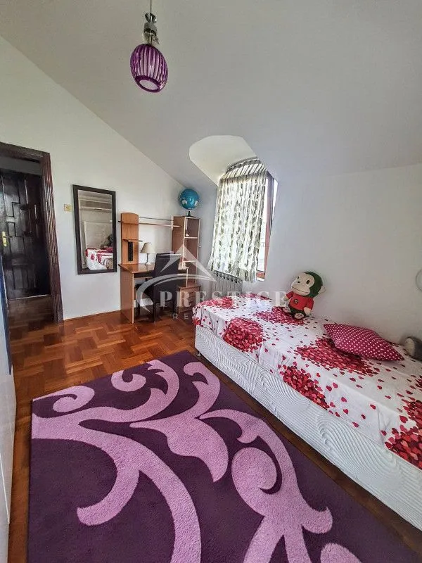 Rent, house, 280m², Zabjelo, Podgorica