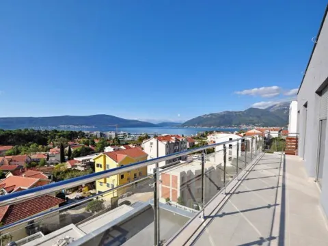 Prodaja, stan, 44m², Tivat, Crna Gora - image 16