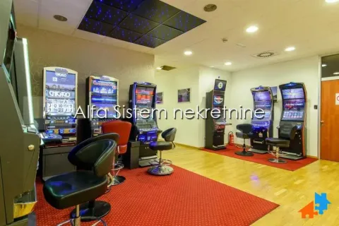 Rent, office space, 335m², Bezanijska Kosa 1, Bežanijska Kosa Sve Podlokacije - image 18
