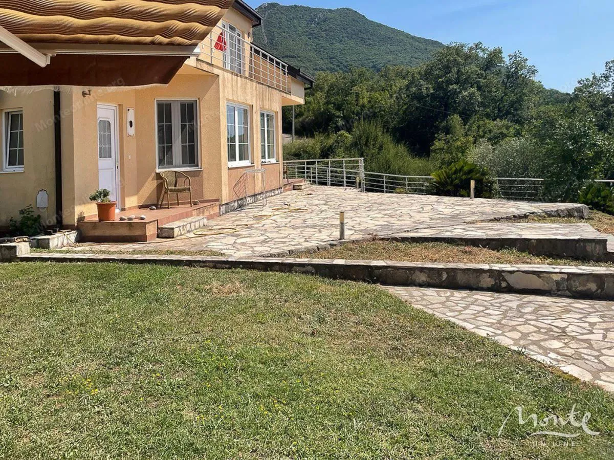 Sale, house, 132m², Župci, Bar