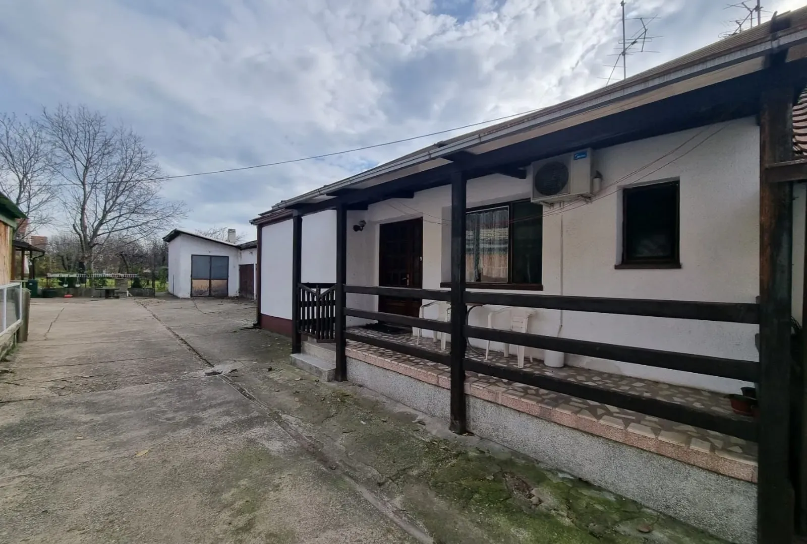 Sale, house, 220m², Zemun Gornji Grad, Zemun Sve Podlokacije