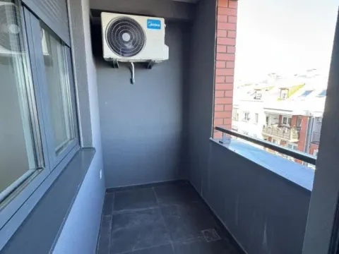 Izdavanje, garsonjera, 30m², Sajmište, Novi Sad - image 8