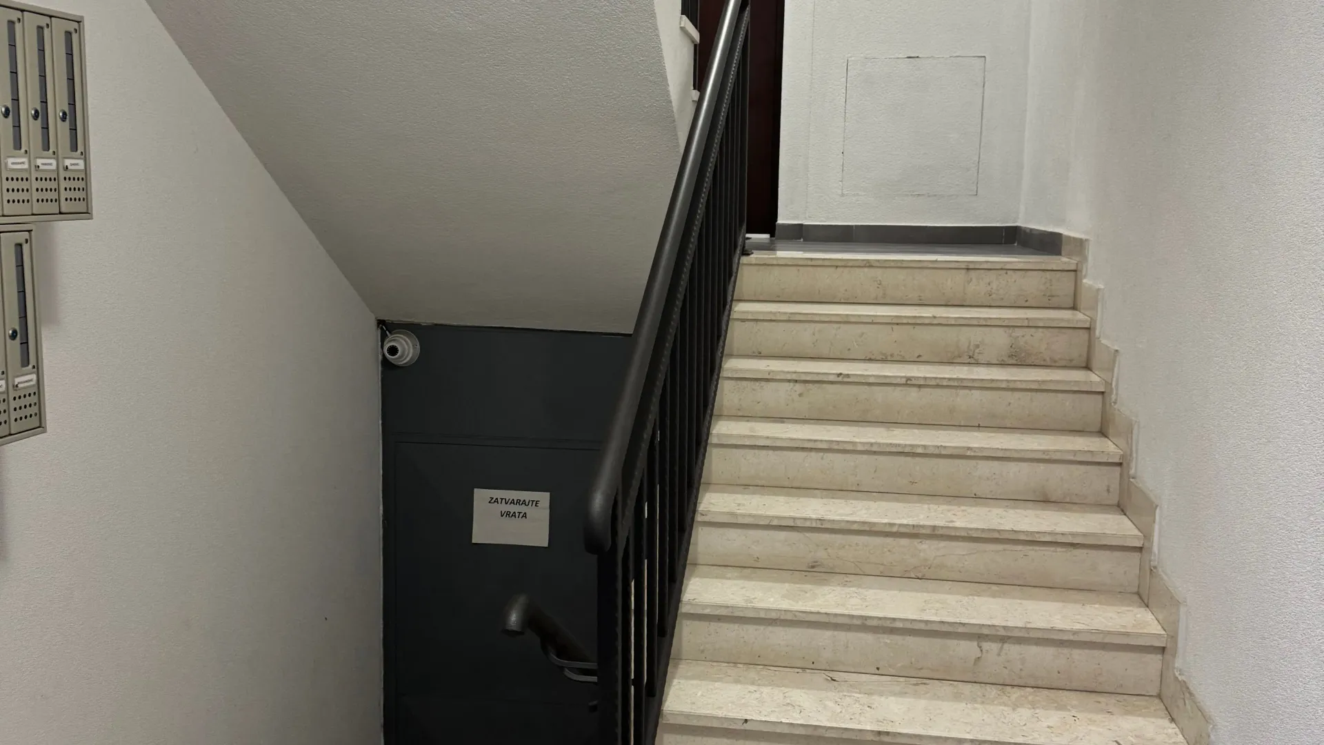 Prodaja, jednosoban stan, 38m², Gruda, Cetinje