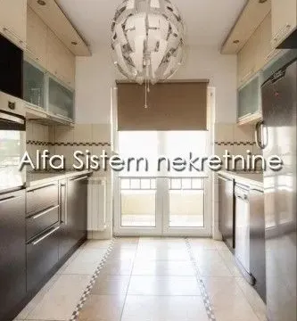 Izdavanje, četvorosoban stan, 140m², Đeram Pijaca, Beograd - image 4